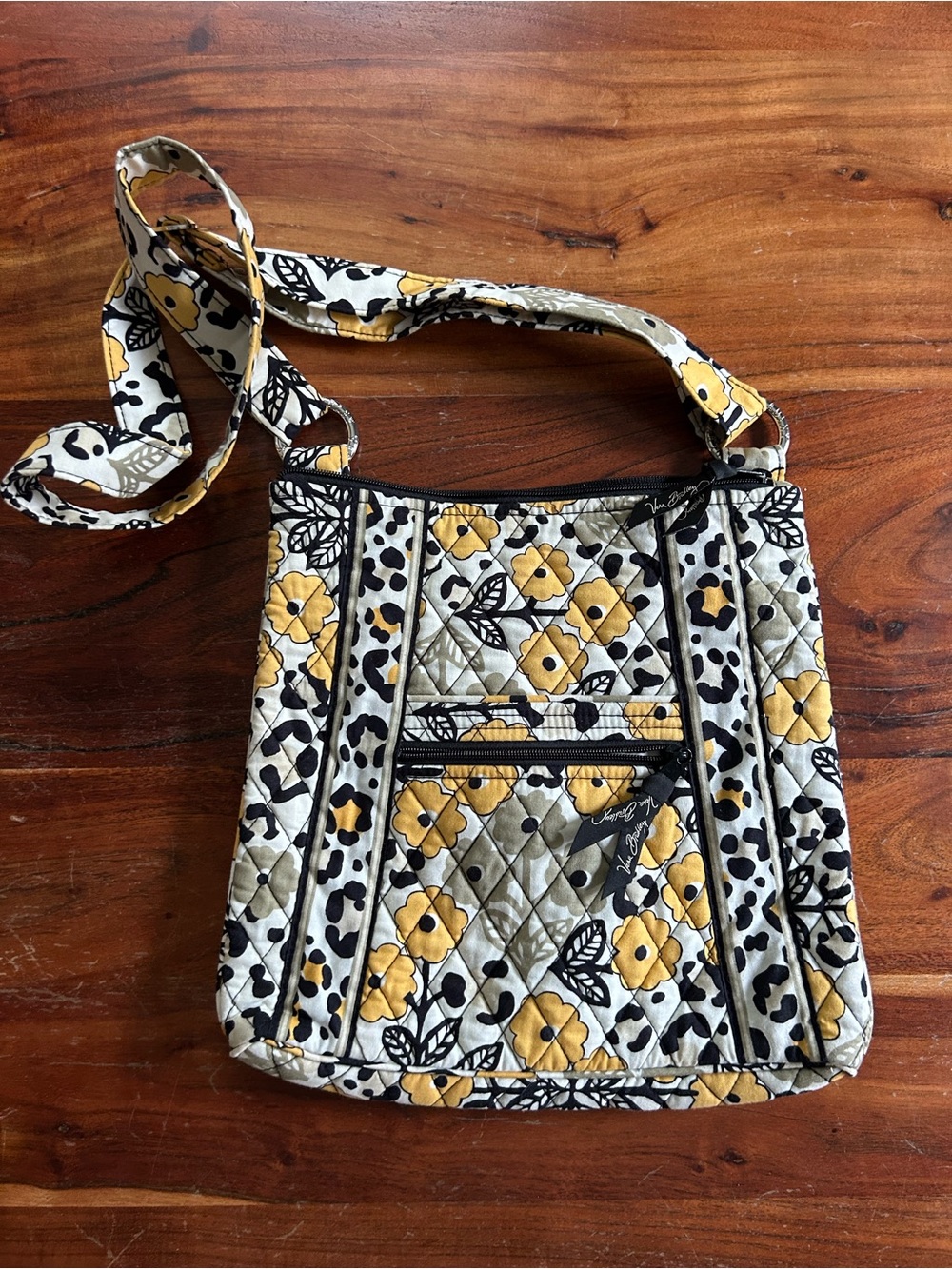 VERA BRADLEY Retired Pattern GO WILD Crossbody Bag Purse